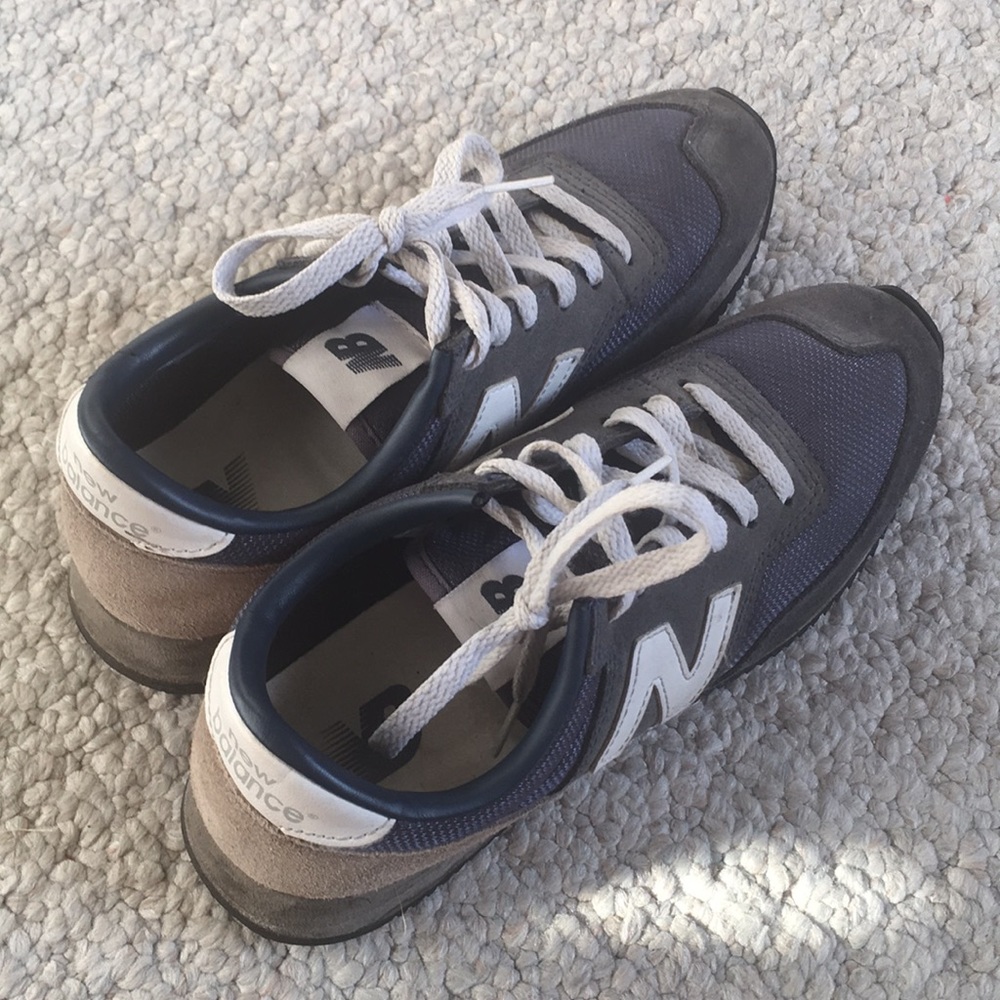 New Balance Women’s Classic Sneakers 574